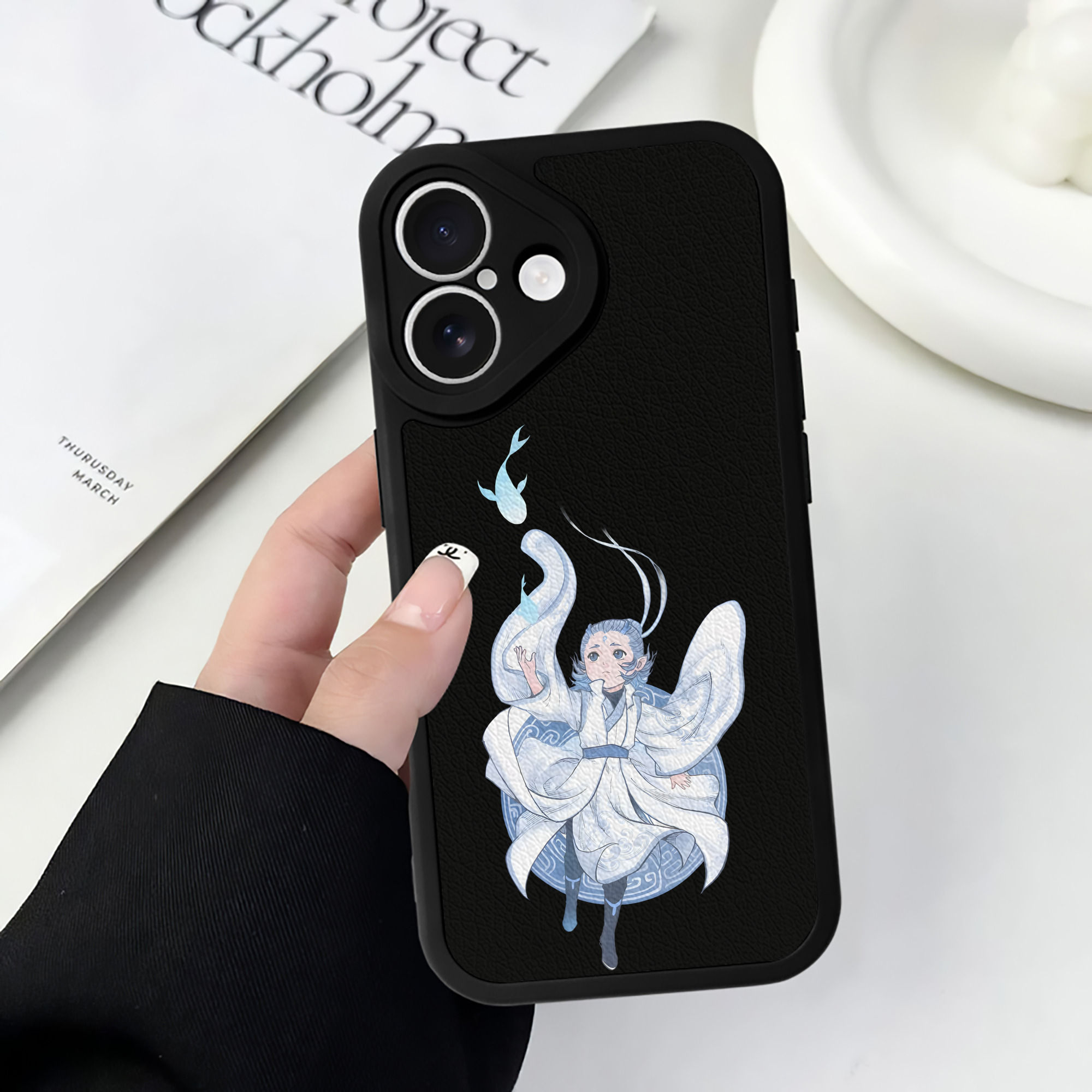 （画像用） Ne Zha 2 ナタ 魔童の大暴れ 【iPhone 16シリーズ対応】シリコンスマホケース（レザー調） 材質：シリコン